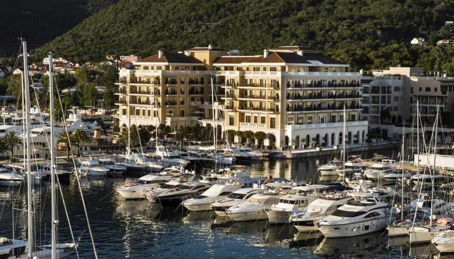 porto-montenegro-regent-hotel-11-938x535